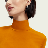 Turtle Neck Long Sleeved Top