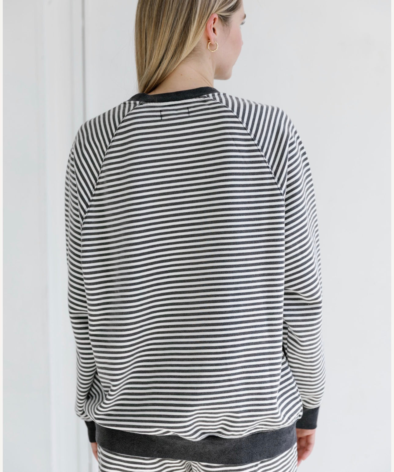 Striped Crew - Blk