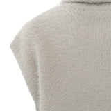 Sleeveless fluffy sweater with zip