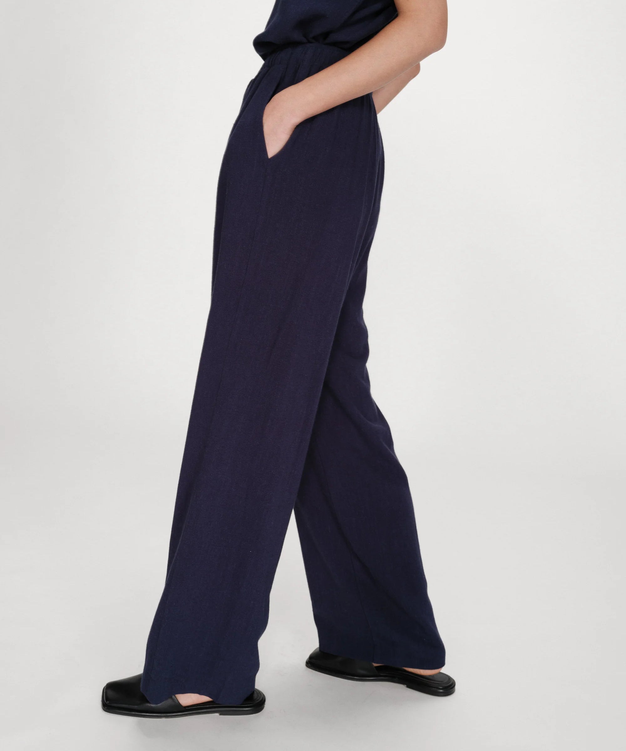Raven Linen Pant