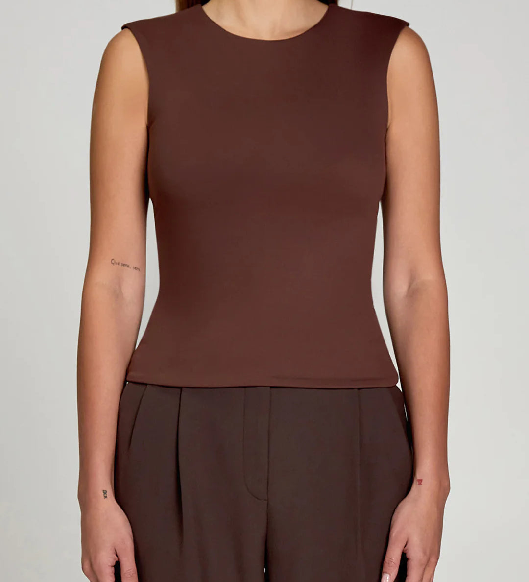 Body Hug Muscle Tank