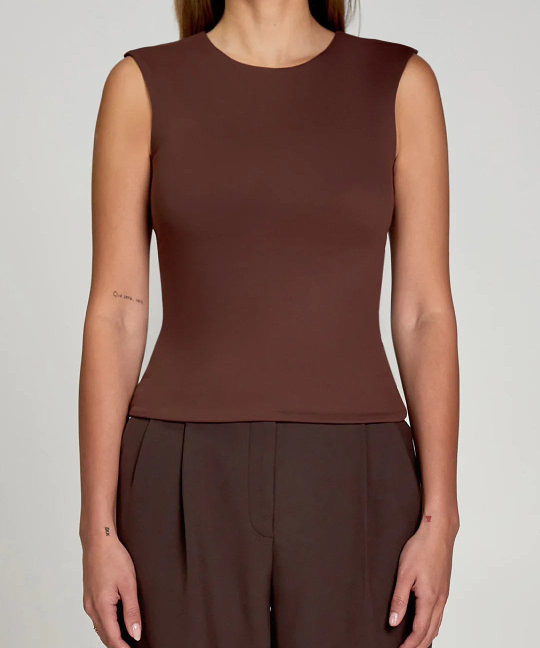 Body Hug Muscle Tank