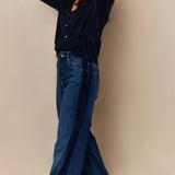 Wide leg w/dark stripe detail