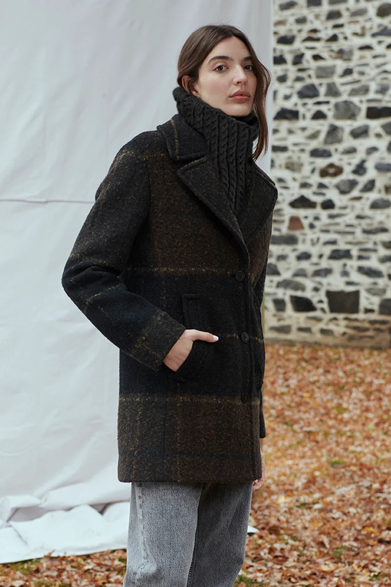 Clea Neck Warmer