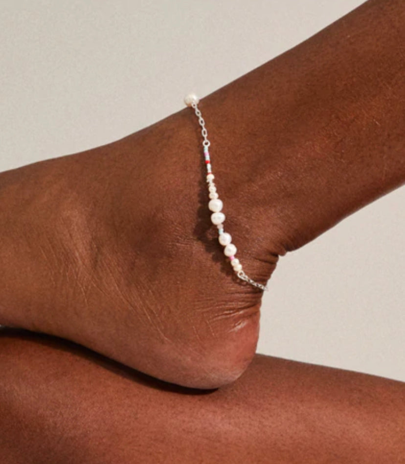 Ilsa freshwater pearl ankle chain