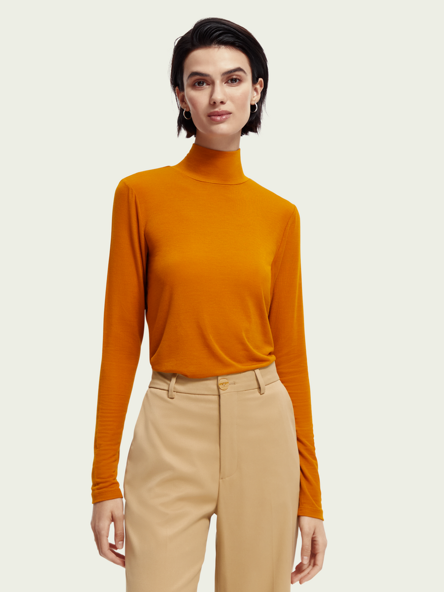 Turtle Neck Long Sleeved Top