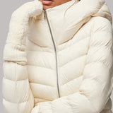 Alina Mitts