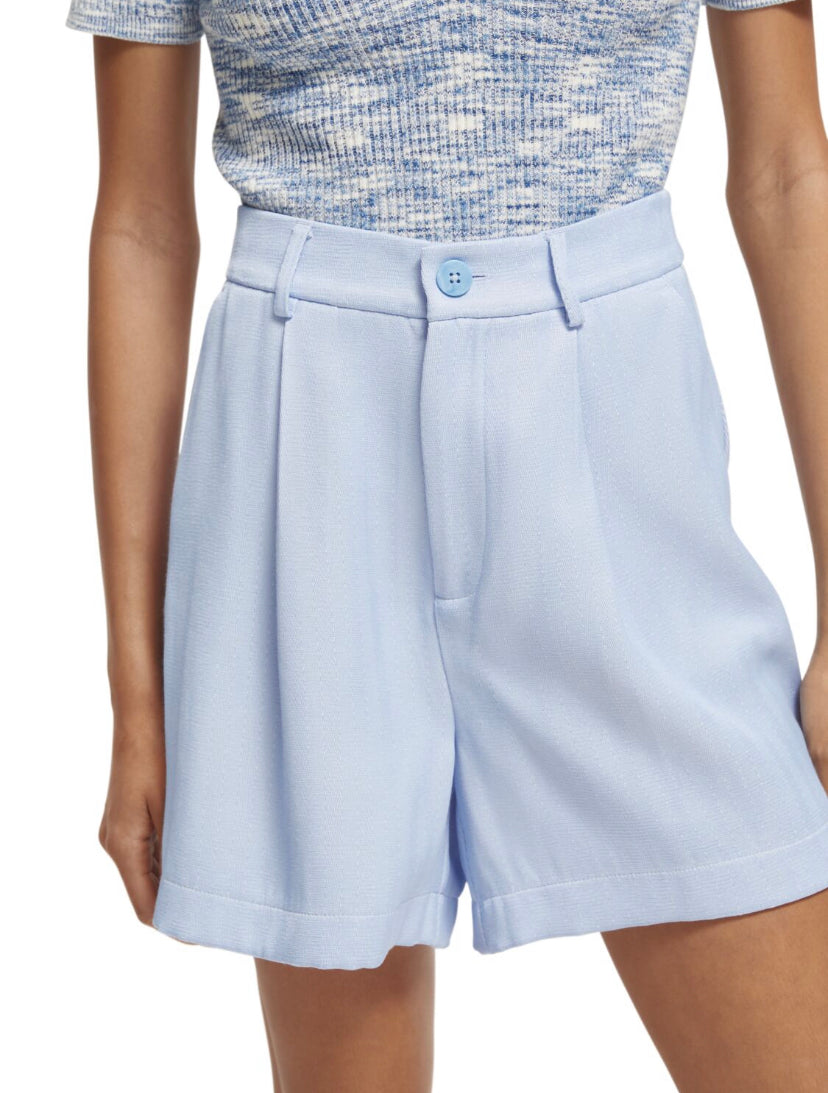 Tailored High-Rise Short